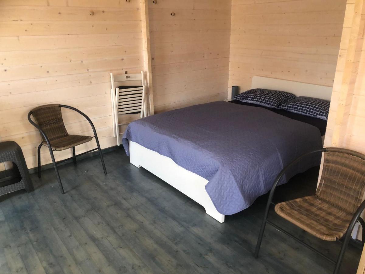 ホテル Womocamp Holzhuette 1 サウルクラスティ エクステリア 写真
